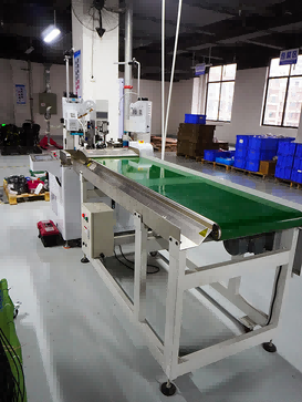 Corrugated pipe automatic cutting machine